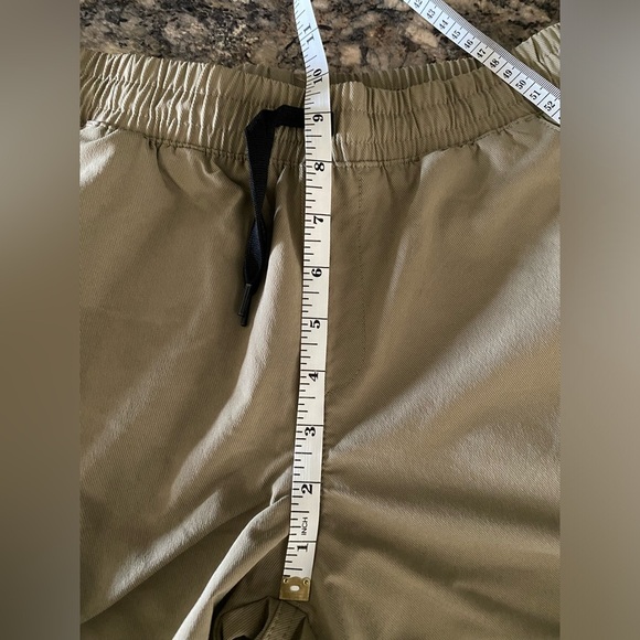 Hurley Jogger Pants Boys Size 10/12 Beige Elastic Waist Drawstring H2O Dri - Picture 8 of 10